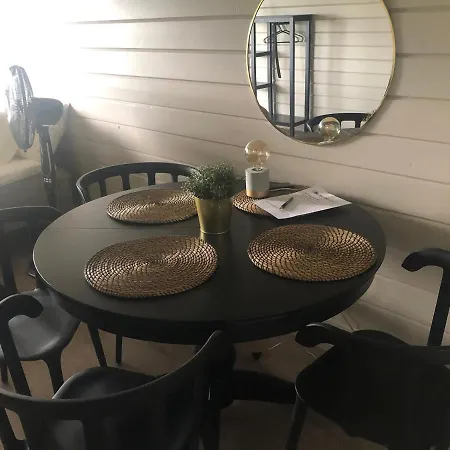 Niuron Moekit Ylitornio