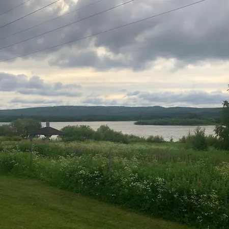 度假居 Niuron Moekit *